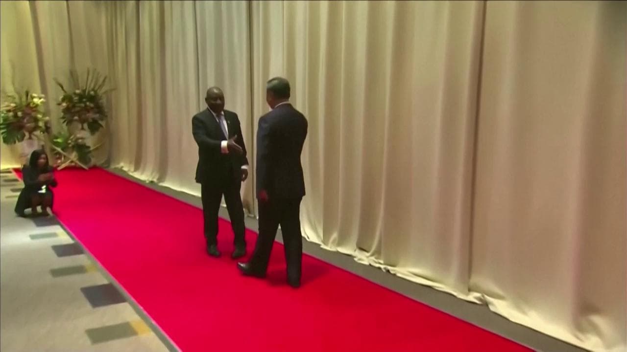 Dopo l’assenza a sorpresa del primo giorno, Xi Jinping è arrivato al vertice dei Brics