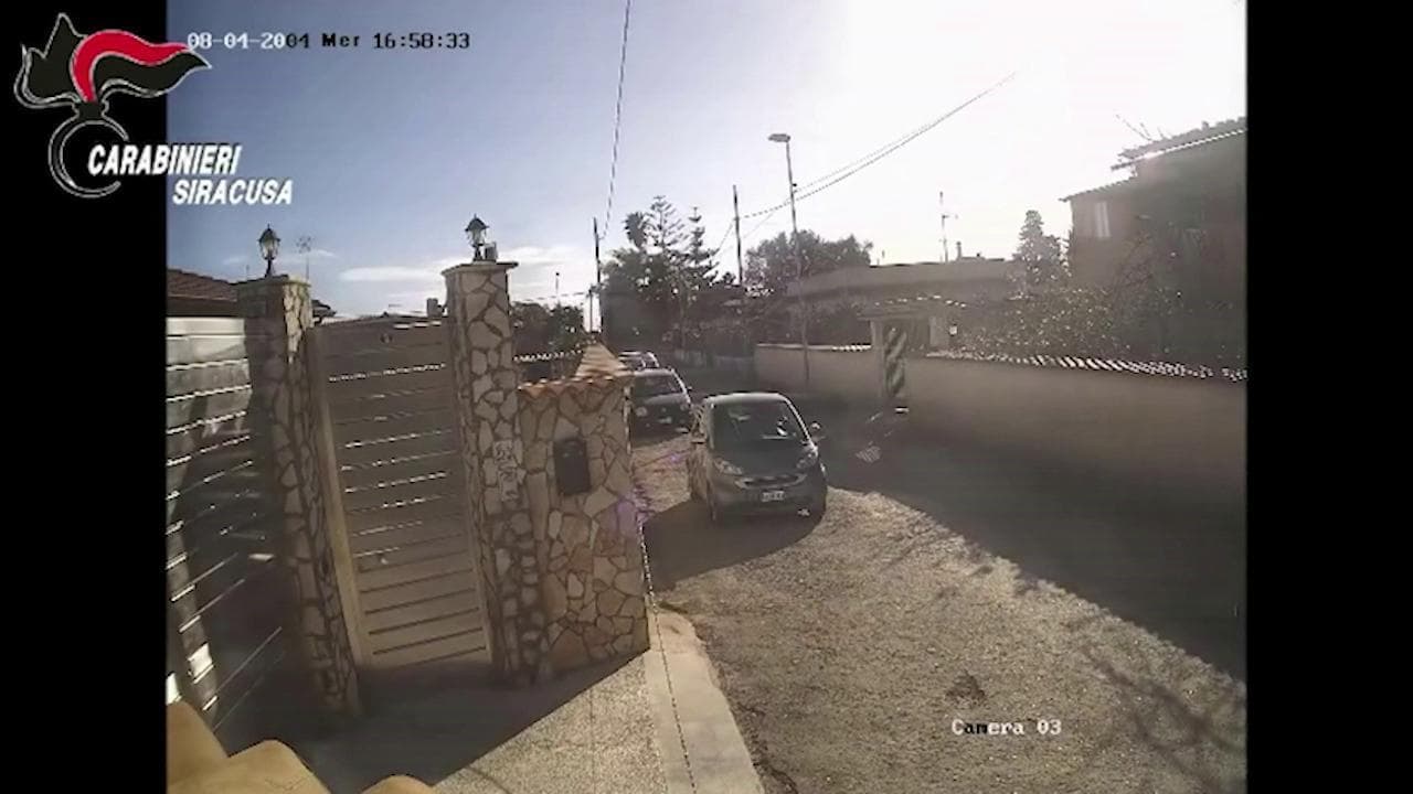 Siracusa, violenta rapina in villa con sequestro di persona: quattro arresti
