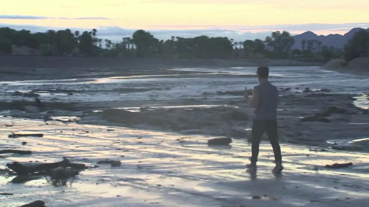 Piove nel deserto in California: allagata la città del lusso di Palm Spring
