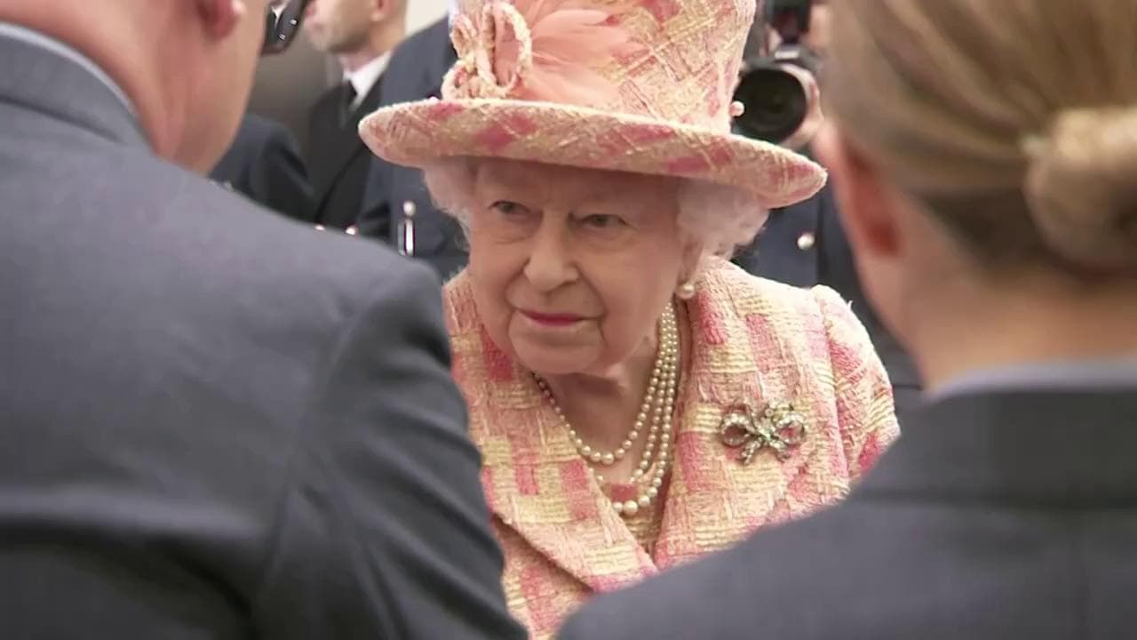 Gb, quanto (e come) guadagna la regina Elisabetta