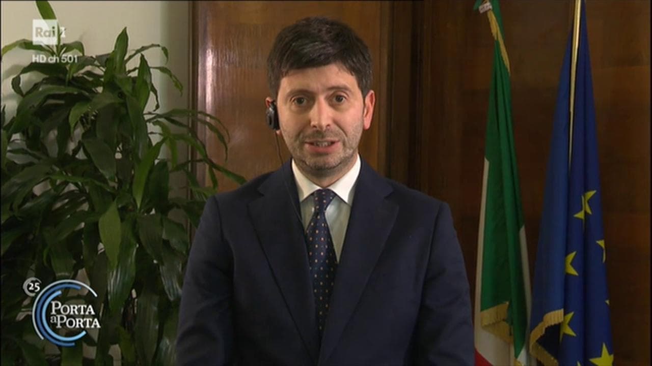 Speranza: "Lecito aspettarsi riaperture per maggio"