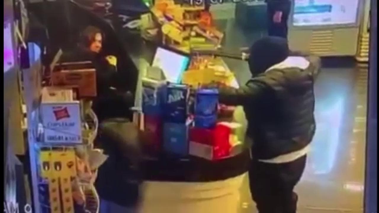 Sgominata banda delle rapine, anche 11 in una sola sera: quattro arresti
