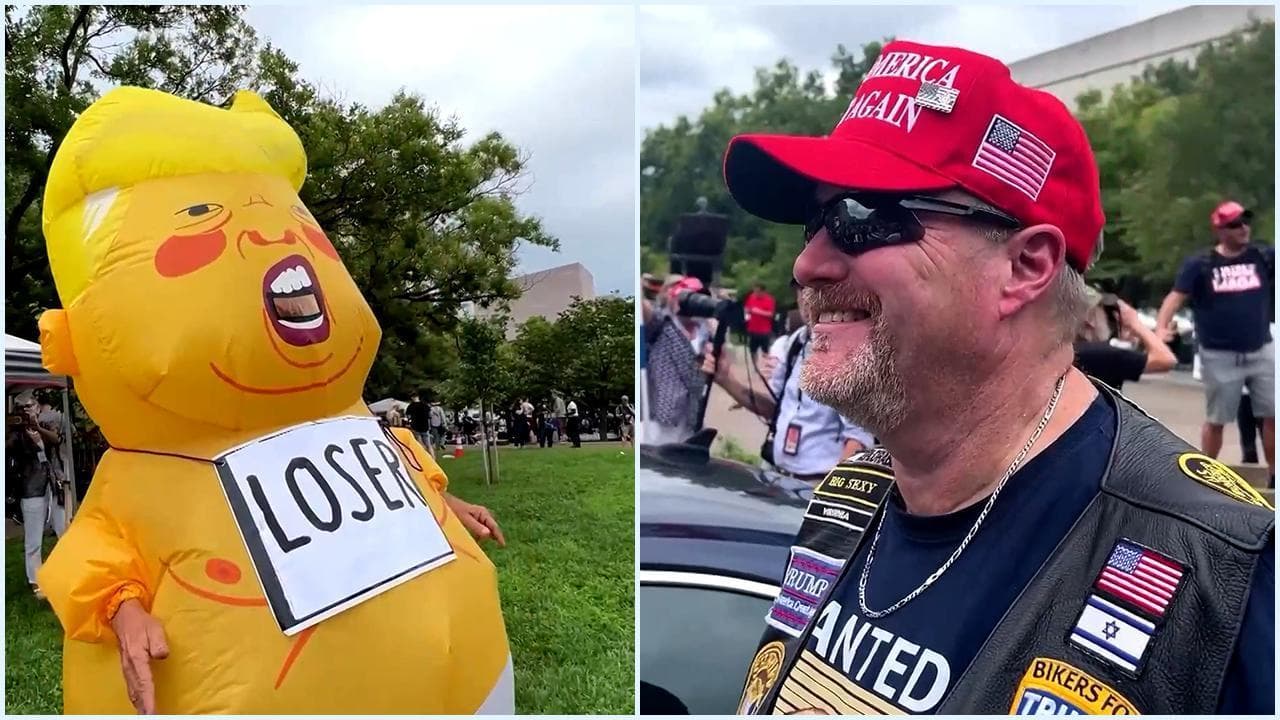 A Washington i manifestanti pro e contro Trump. E l'ex Presidente "diventa" un bebè col pannolino