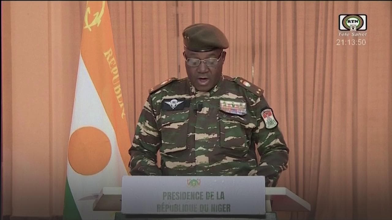 Niger, il leader dei golpisti: "Lavoriamo a una transizione pacifica, ma la priorità è la lotta al terrorismo"