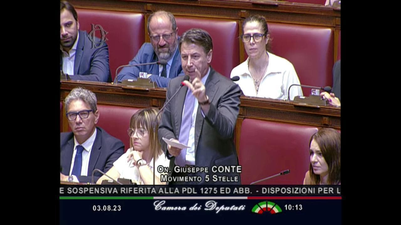 Conte: "Sul salario minimo rimandate a dopo l'estate. Ma date salario ricco a parlamentari ed ex"