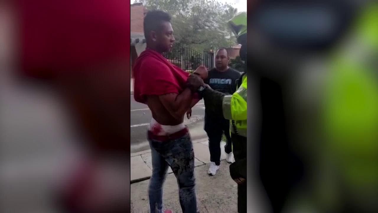 Colombia, l'ex calciatore dell'Inter Guarin aggredisce i genitori: arrestato