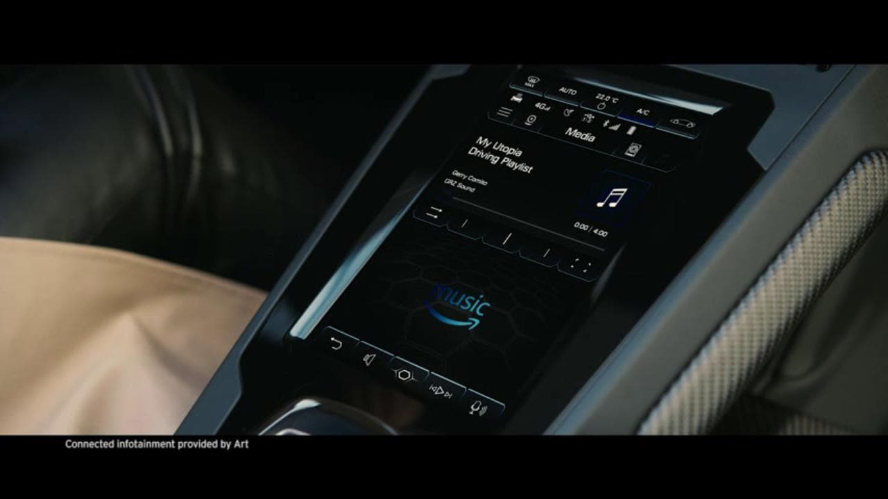 Amazon Alexa viaggia in Lamborghini