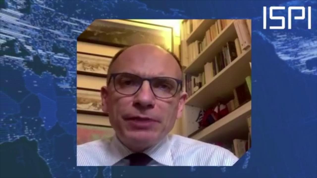Letta: "Io sovranista europeo, contento se Lega si avvicinasse a Ppe". Salvini: "Nessuno può dare patenti di democrazia"