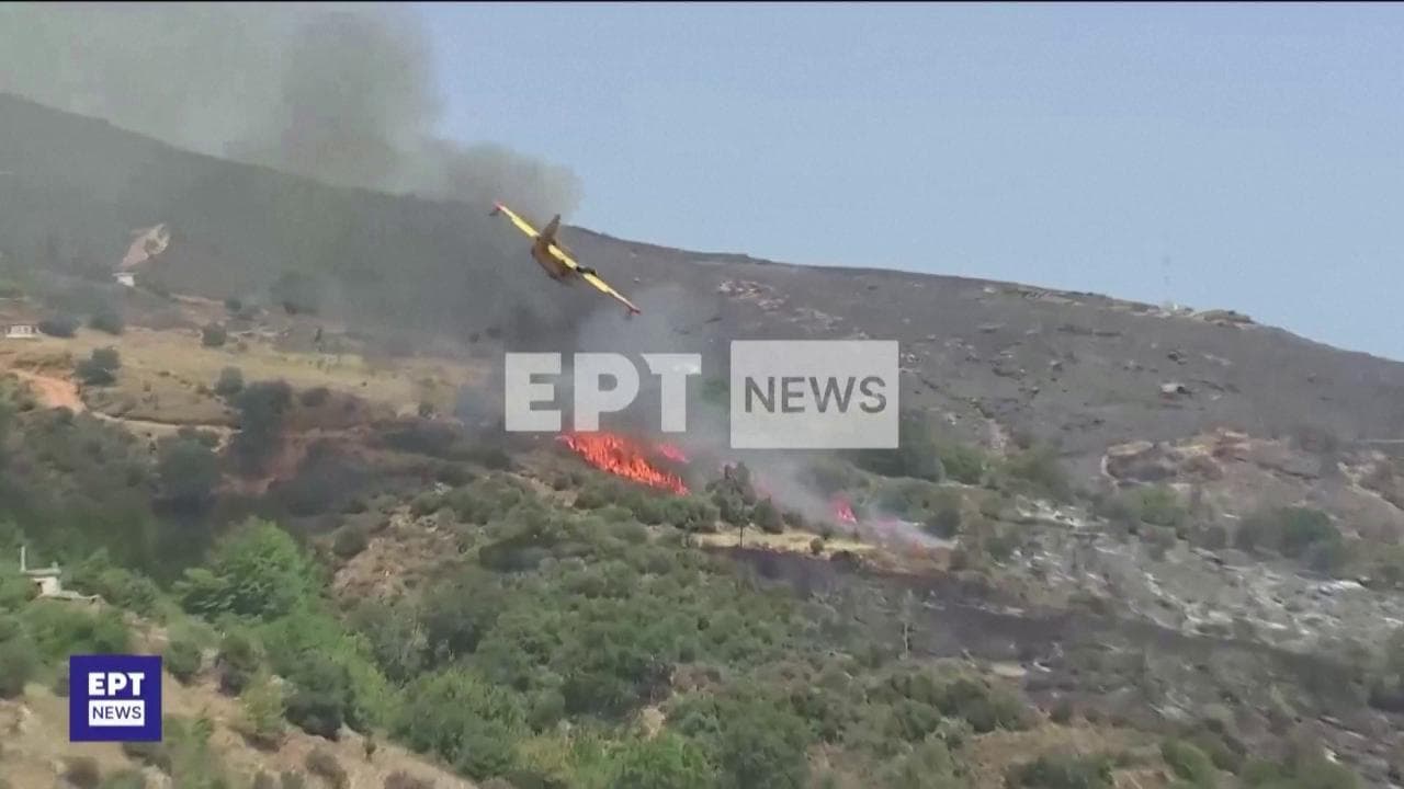 Grecia, aereo si schianta durante le operazioni per spegnere gli incendi. Morti i due piloti