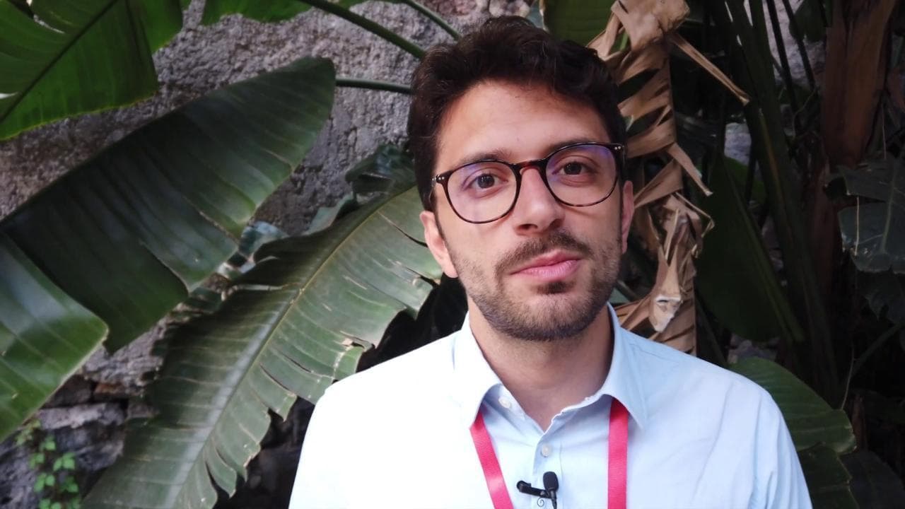 La fabbrica siciliana di farina di grillo: "Vogliamo proporre un'alternativa: oggi si mangiano troppa carne e pesce"