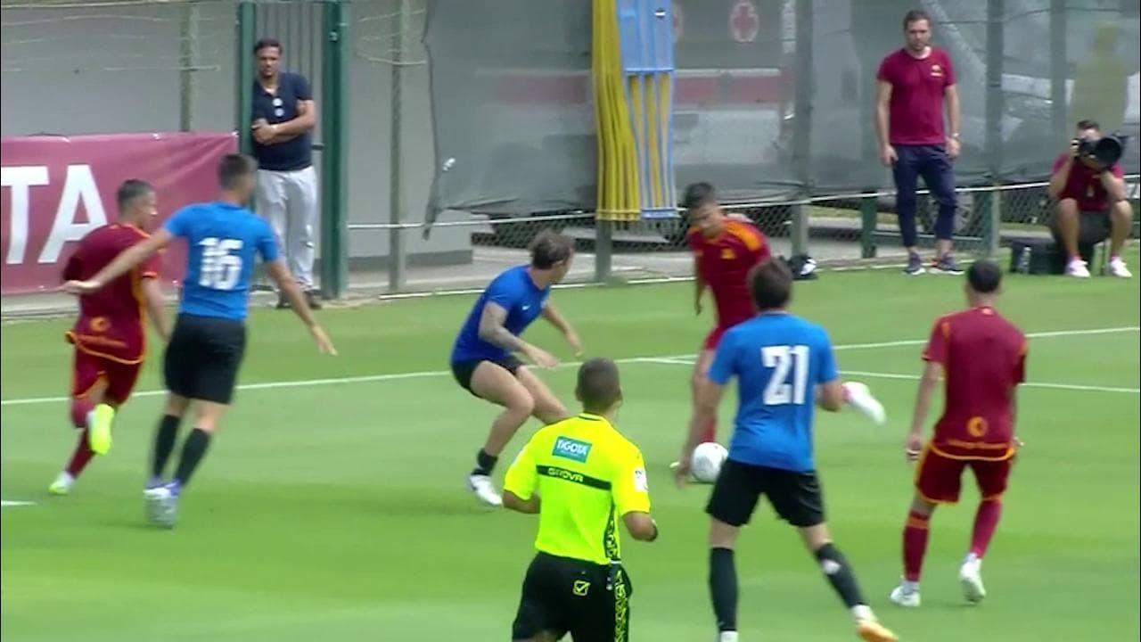 Calcio, magia di Dybala nel precampionato della Roma. Il cucchiaio alla Totti è da applausi