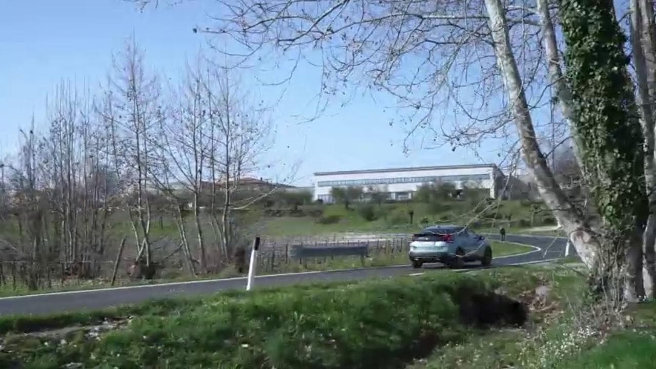 Nuova Citroën C4, lo show è sul lago d'Iseo