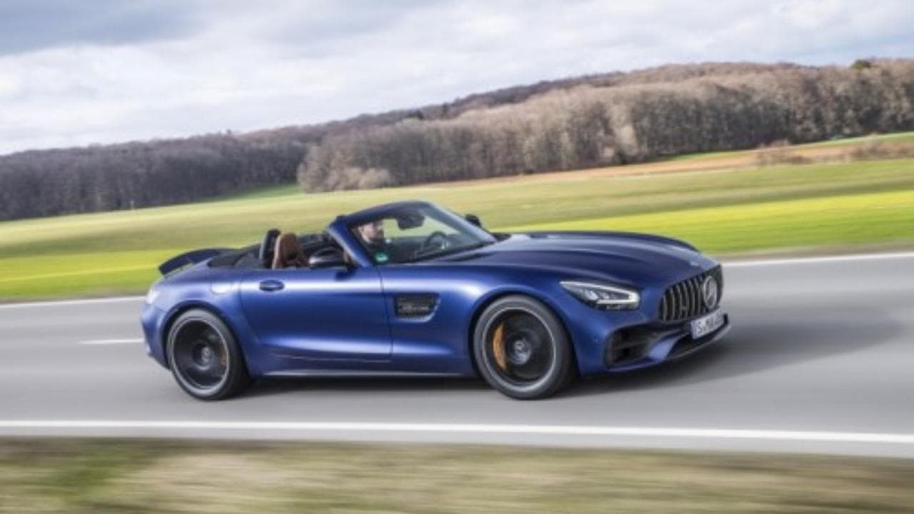 Mercedes AMG GT, la supercar in abito da sera