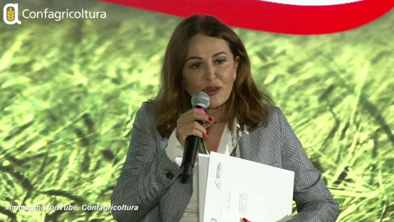 Santanché: "Nessun passo indietro, non ho ancora ricevuto nessun avviso di garanzia"