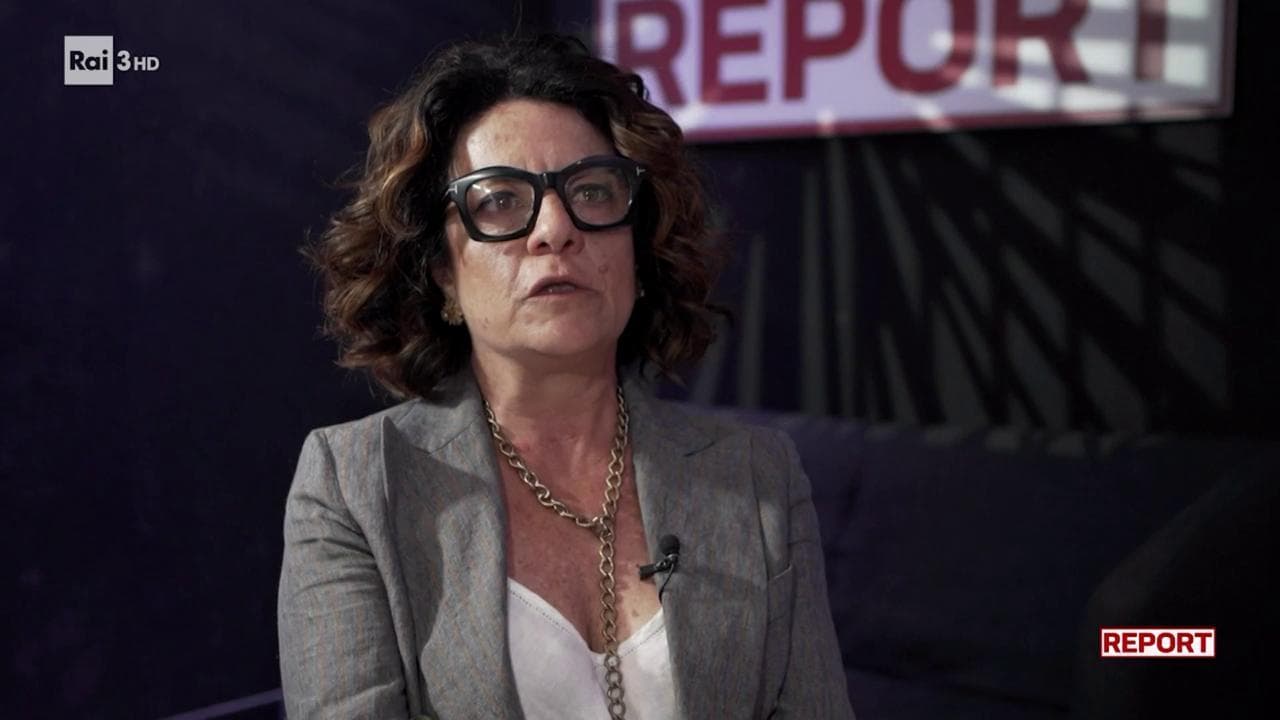 L'ex dipendente Visibilia smentisce Santanchè: "Ho lavorato anche in cassa integrazione"