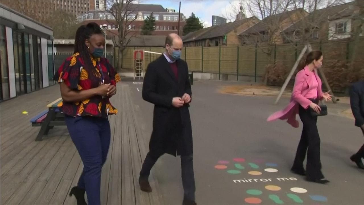 Gb, la risposta del principe William alle parole di Harry e Meghan: “Non siamo affatto razzisti”