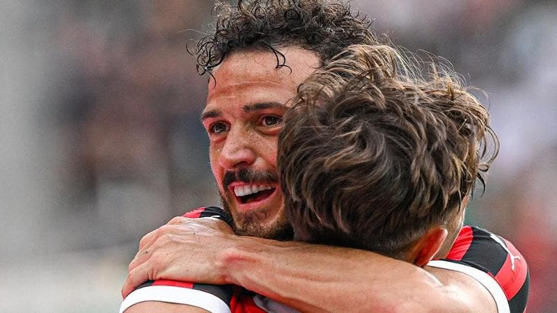 Florenzi abbraccia Maldini