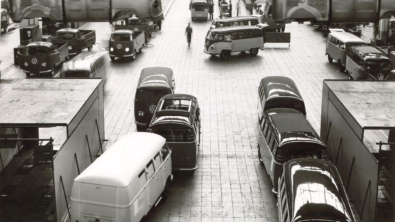 Volkswagen Bulli: 65 anni e non sentirli