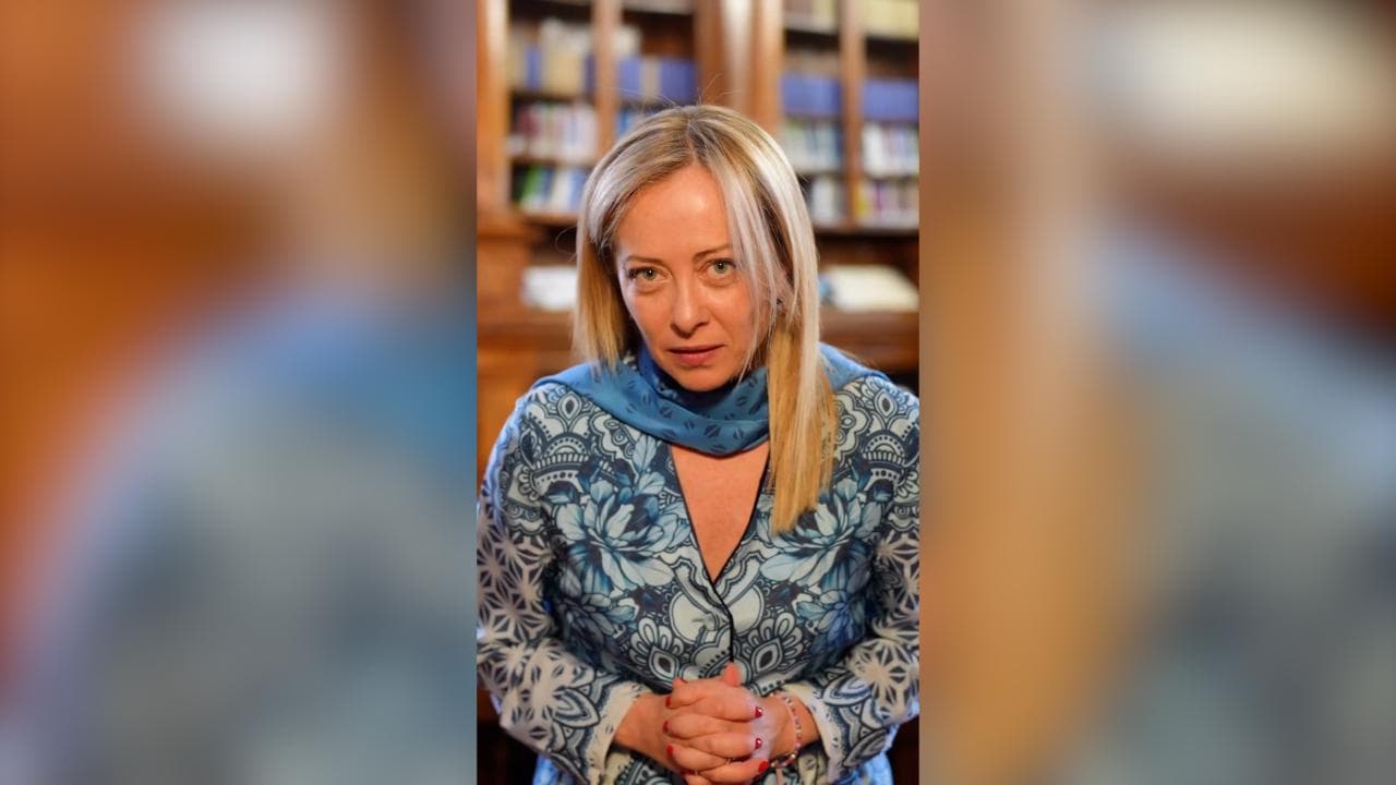 Giorgia Meloni ai maturandi: "Ricordo l'ansia di questo giorno, affrontatelo a testa alta"