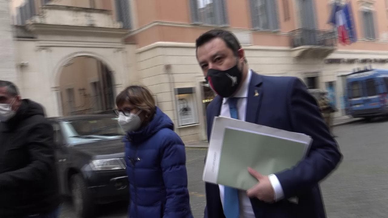 Governo, Salvini: "Spero sia la fine del digiuno degli italiani. Speranza? Dalla Lega massimo sostegno"
