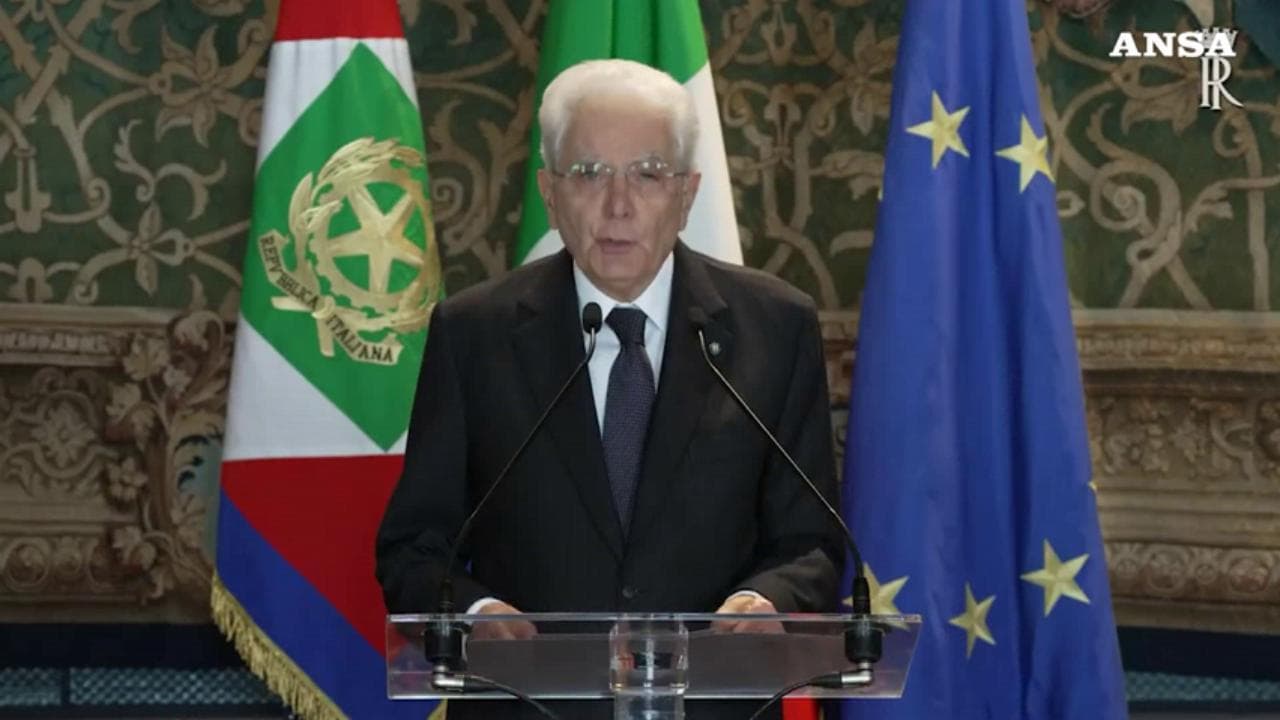 Giustizia, Mattarella ai nuovi magistrati: "Autonomia e indipendenza sono presdi indiscutibili"