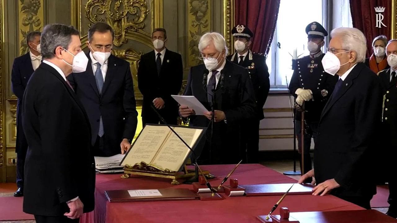 Governo, il giuramento di Mario Draghi come presidente del Consiglio