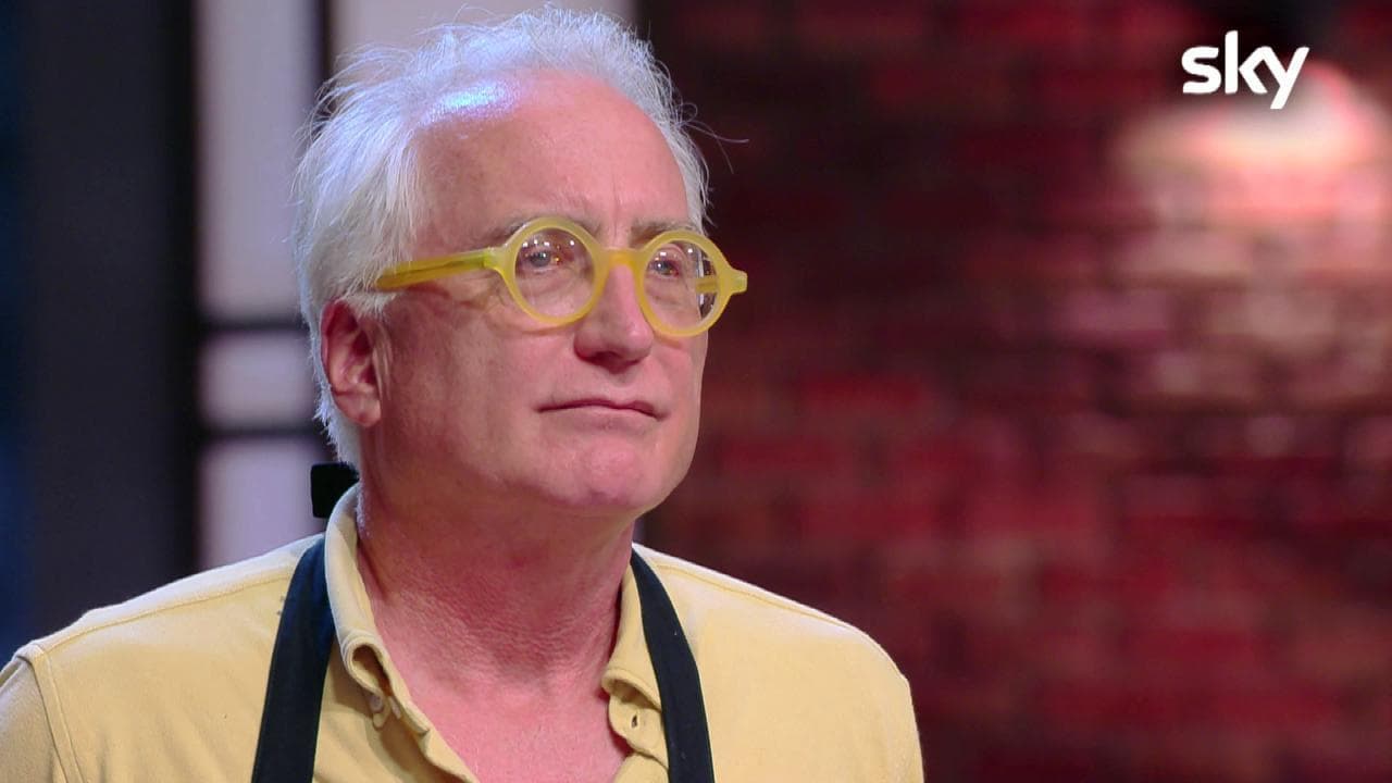 Masterchef, Maxwell eliminato: il commovente saluto e le scoperte sul suo passato