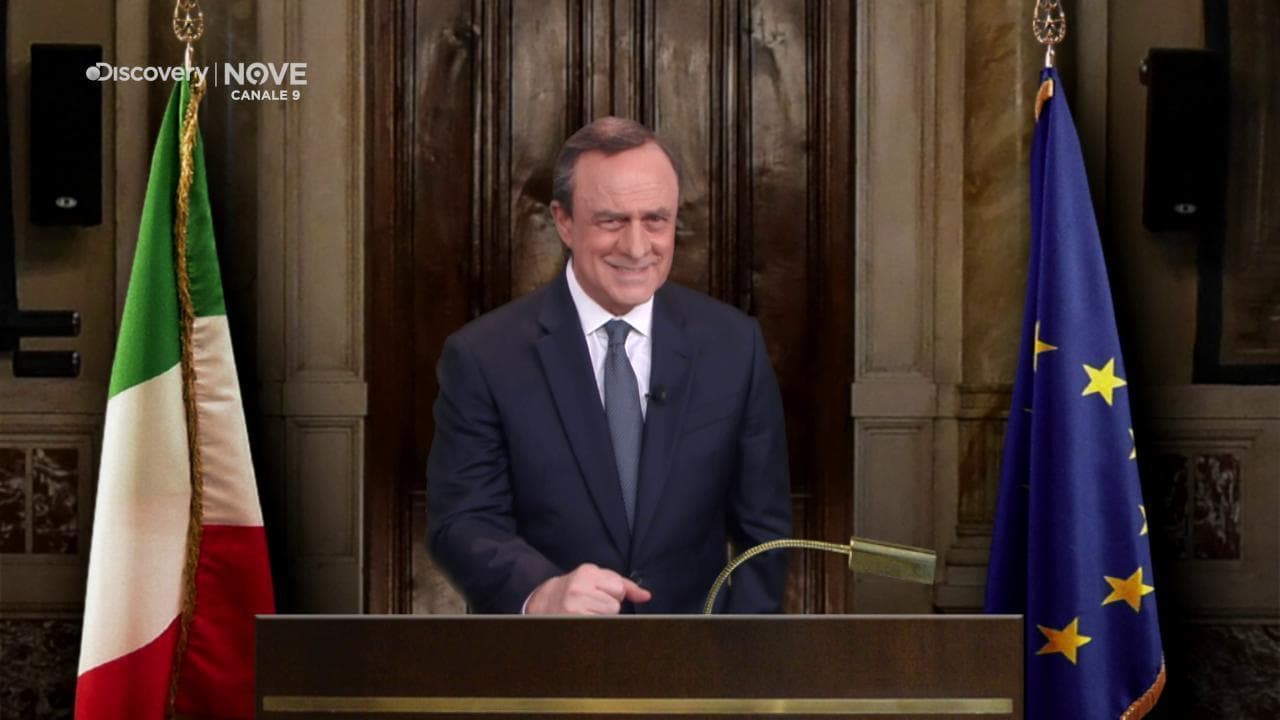Crozza è ancora Draghi: "Finita la fase dell'ascolto, si passa a quella della terapia"
