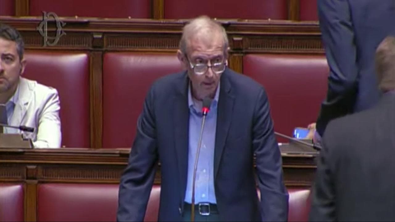 Guido Bodrato, il ricordo di Piero Fassino dell'ex parlamentare Dc accolto da applausi in Aula
