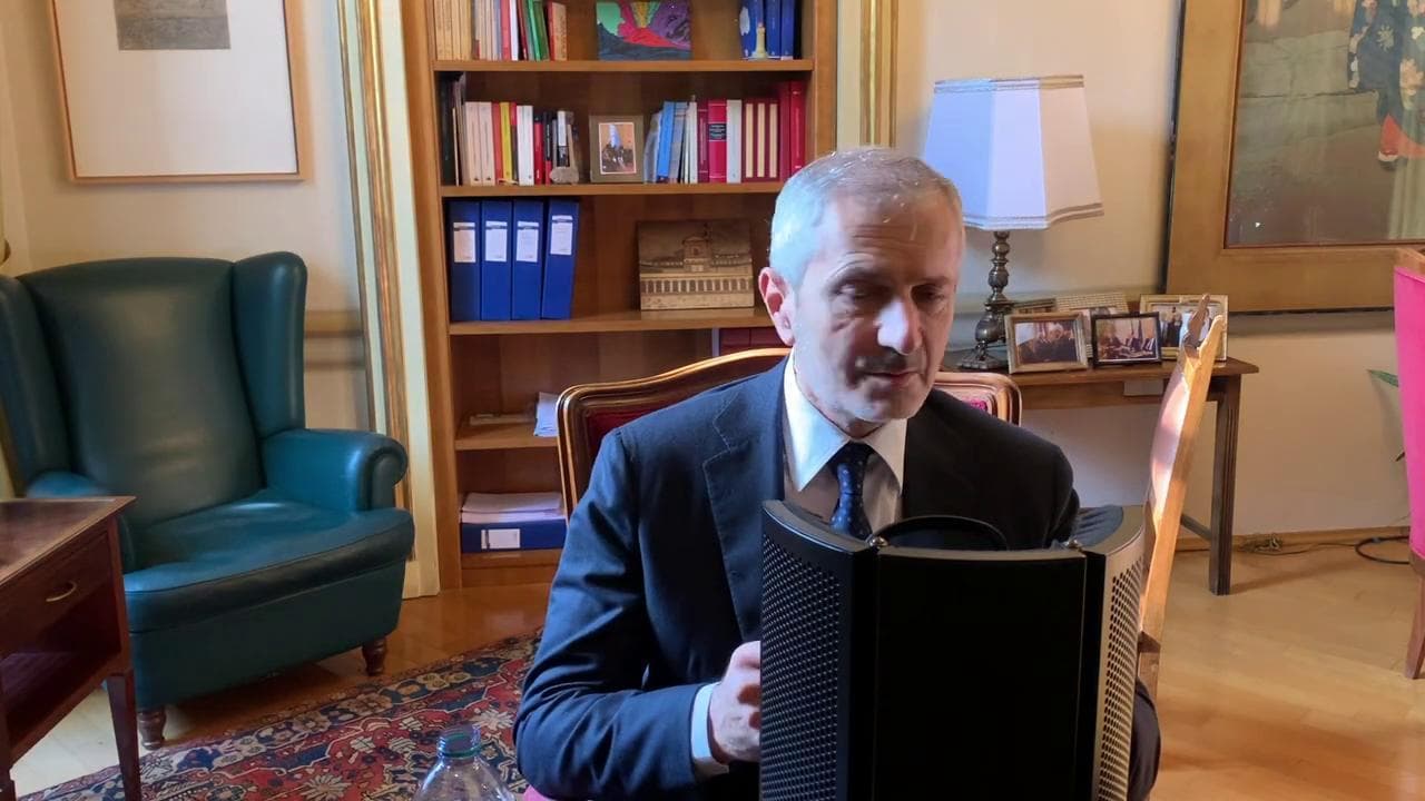 Incontri, i nuovi podcast della Corte
