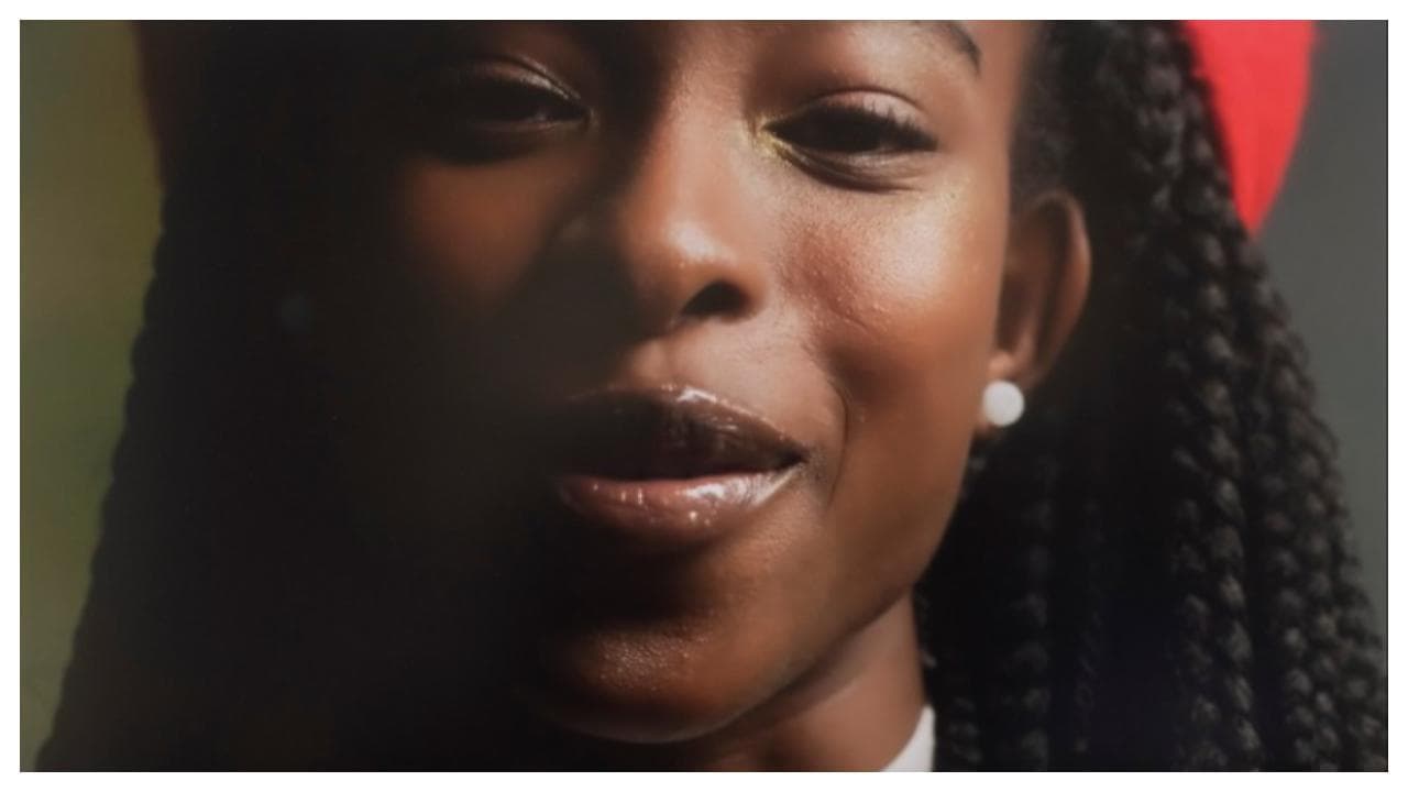 Super Bowl, la poesia di Amanda Gorman per gli eroi sconosciuti che lottano contro la pandemia