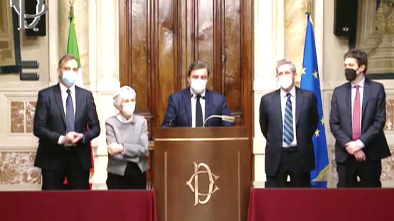 Consultazioni, Calenda e Bonino: "Sostegno incondizionato a Draghi, anche nei momenti difficili"