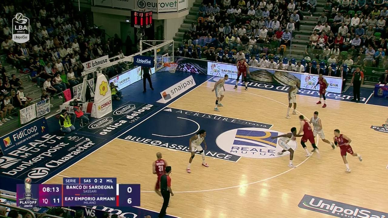 Basket, play off: Milano vince gara 3 a Sassari e vola in finale. Gli highlights