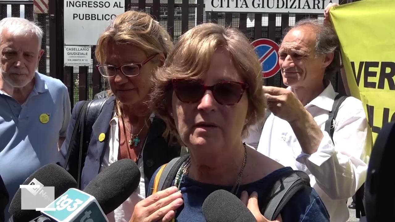 I genitori di Giulio Regeni sull'invio degli atti del procedimento alla Consulta: "Si è aperto uno spiraglio"