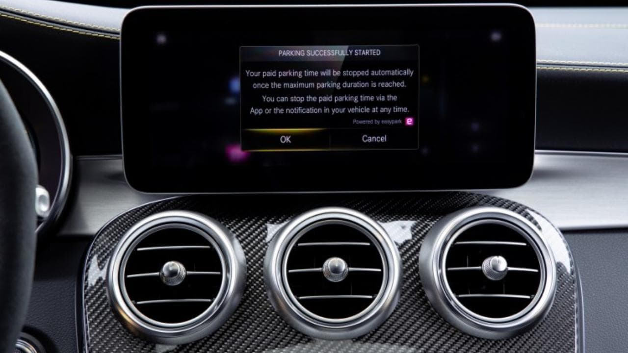 Mercedes me Charge ricaricare l’elettrica è un gioco