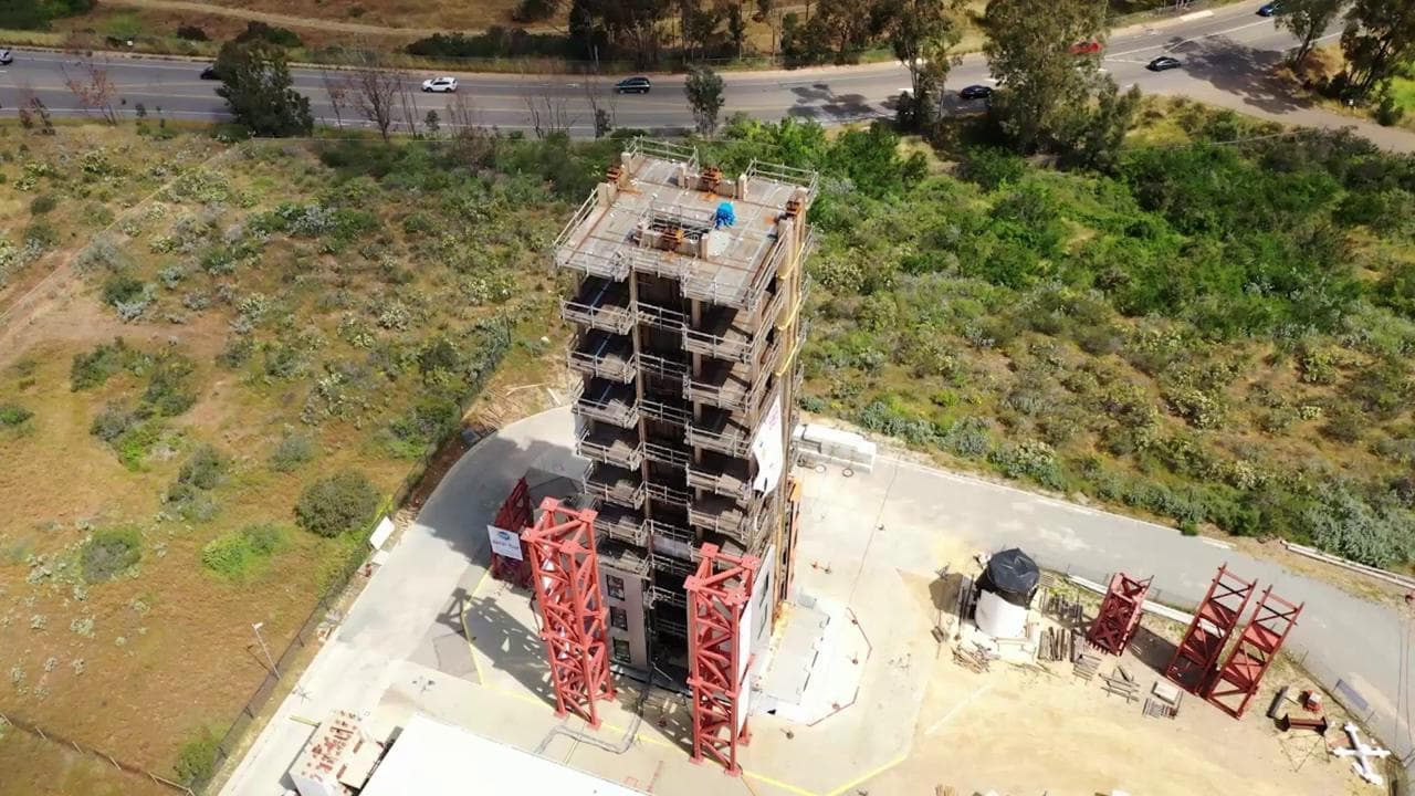 Così resiste a un terremoto 7.7 un palazzo di 10 piani in legno: il mega test a San Diego