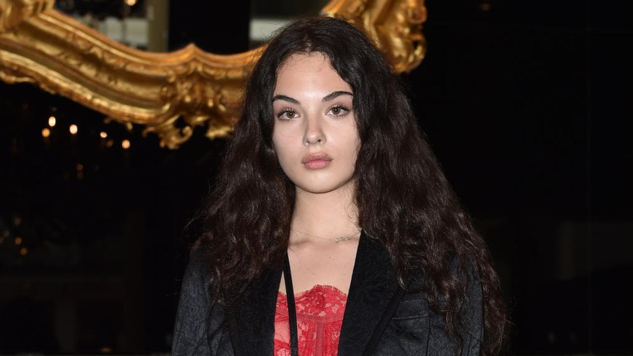 Deva Cassel sul lago di Como per D&G, la figlia di Monica Bellucci già star a 16 anni