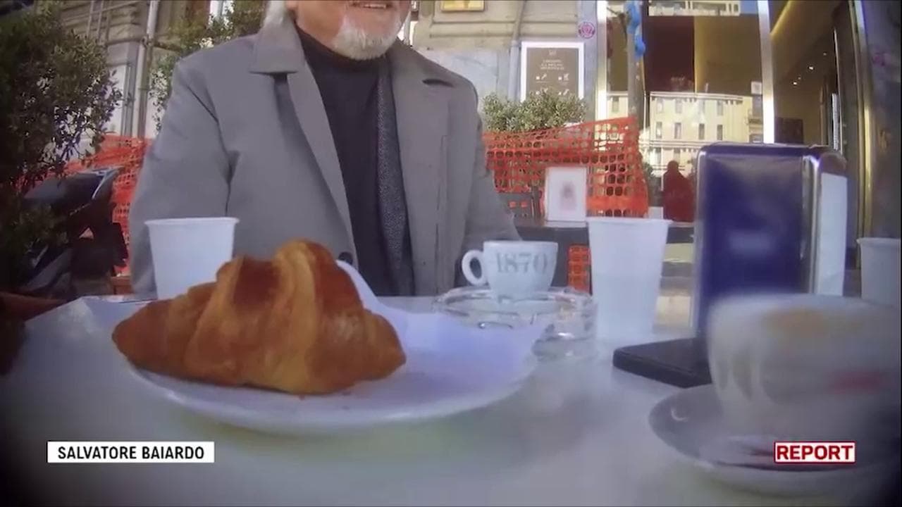 Baiardo davanti alle telecamere si vanta di aver scattato tre foto con il boss e Berlusconi