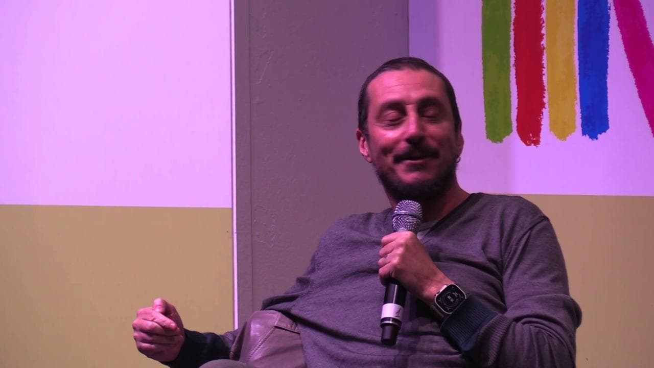Luca Bizzarri al Salone del Libro: "Io, Grillo e Crozza al Valtur, quella memorabile vacanza insieme. E lo show per lo sconto"