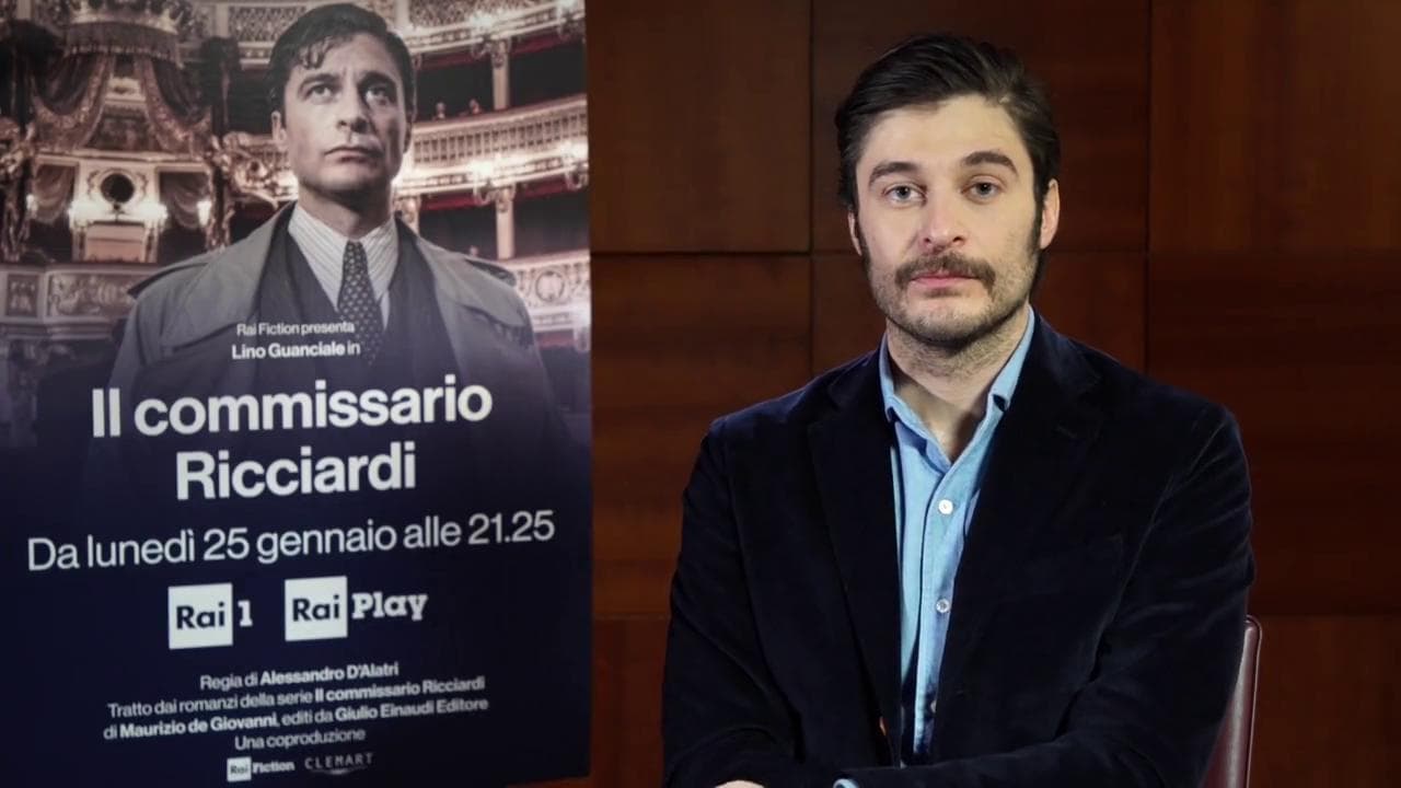 Lino Guanciale è il commissario Ricciardi: “Ha un dono che è anche una maledizione”