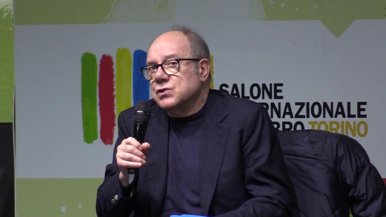 Salone Libro 2023, Verdone: "I film che fanno solo ridere non raccontano nulla"