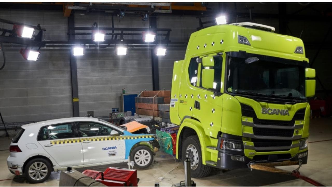 Camion elettrici, nei crash test senza problemi