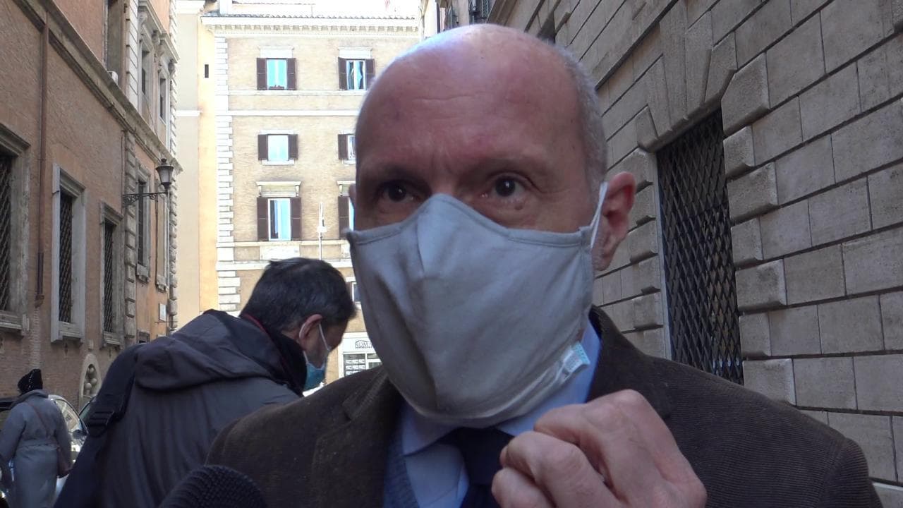 Crisi, De Falco (Misto) annuncia fiducia a Conte: "Ora tenda la mano all'avversario, anche se ha tenuto un comportamento sgradevole"