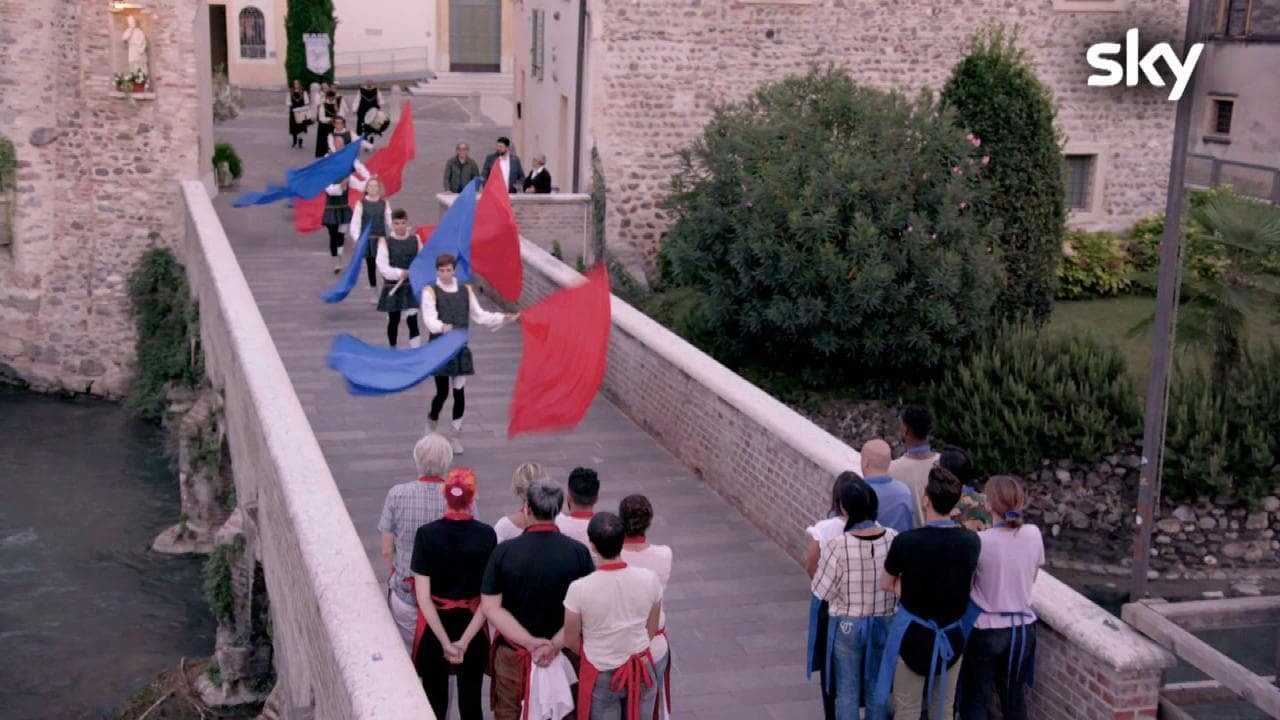 Masterchef, Lo spettacolare verdetto della prova in esterna con gli sbandieratori