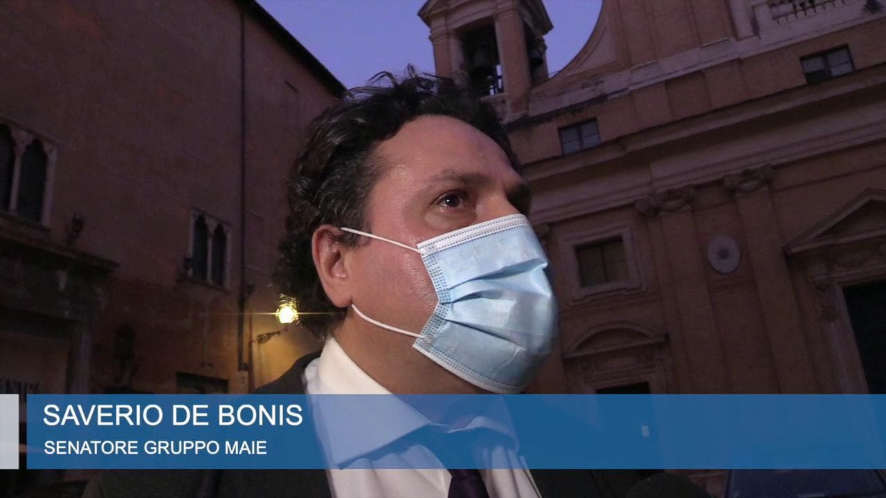 Crisi di governo, la proposta da Maie: "Tutti i costruttori sotto il nostro simbolo così Conte avrà la maggioranza"