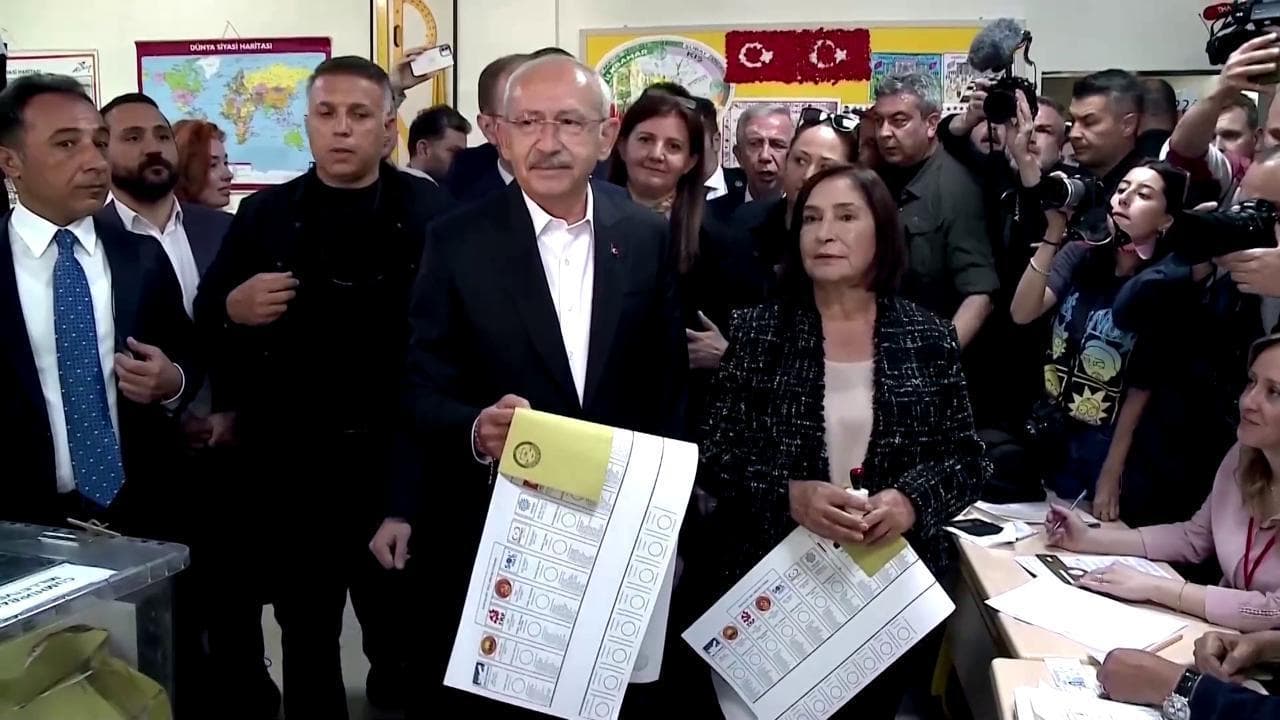 Elezioni in Turchia, lo sfidante di Erdogan al seggio: "Ci è mancata tanto la democrazia"