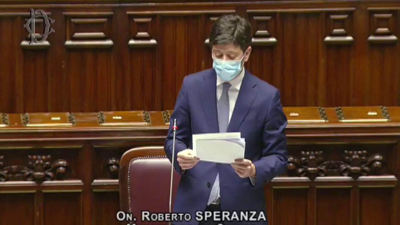 Coronavirus, Speranza: "Italia primo paese UE per vaccini somministrati"