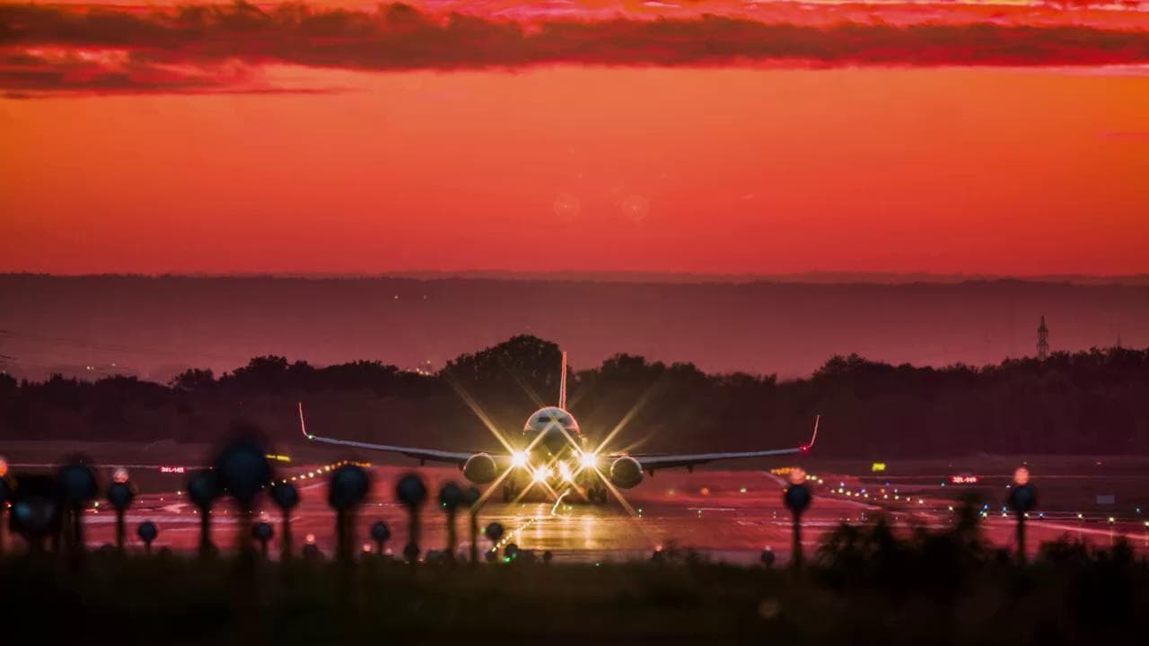 Le compagnie aeree più sicure al mondo, la classifica: tra le low cost c'è anche Ryanair