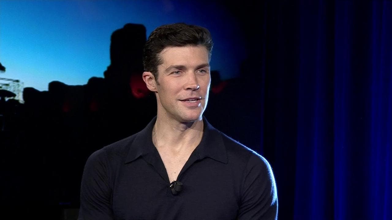Roberto Bolle, un'estate in ballo. "La danza è un'arte alla portata di tutti. Il mio relax? Serie tv e risotti"