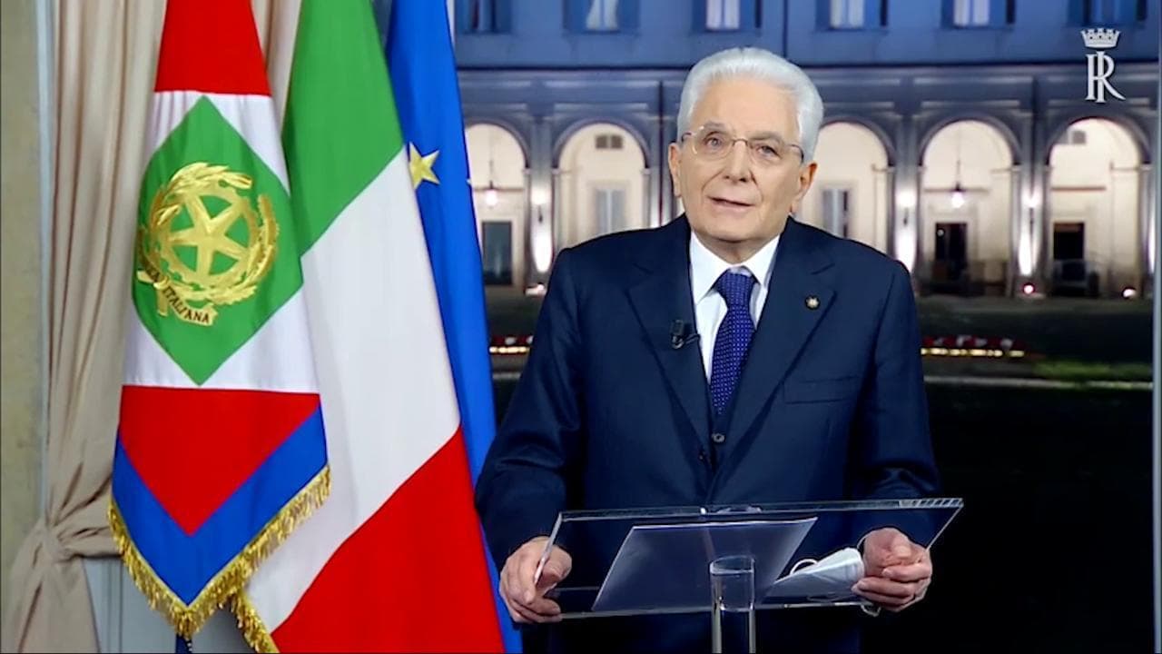 Coronavirus, Mattarella: "Un intenso ringraziamento per i sacrifici e il senso di responsabilità degli italiani"